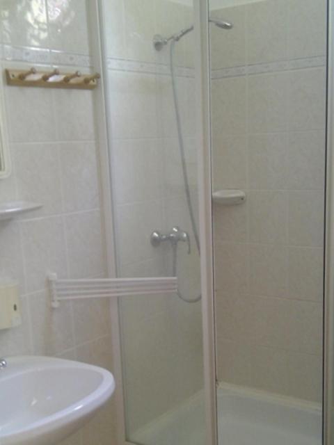 Rezkakas Fogado Bed and Breakfast Zirc Δωμάτιο φωτογραφία