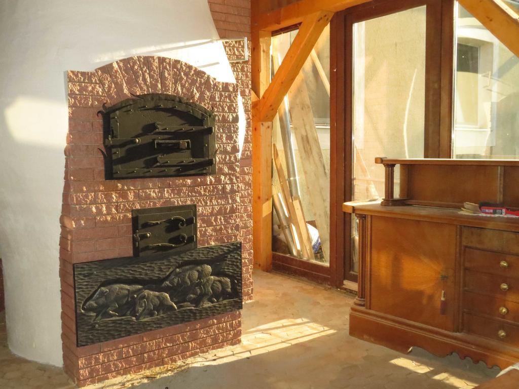 Rezkakas Fogado Bed and Breakfast Zirc Εξωτερικό φωτογραφία